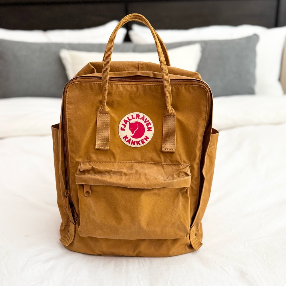 Fjallraven Kånken Ochre Backpack